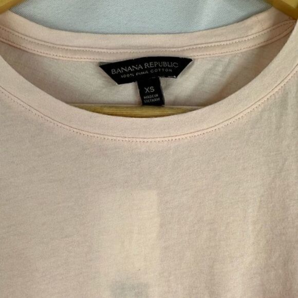 Banana Republic Pocket Tee Shirt XS Light Peach Pima Cotton NWT - Picture 2 of 6